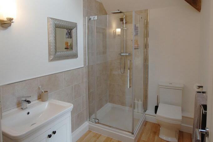 The en suite shower room.
