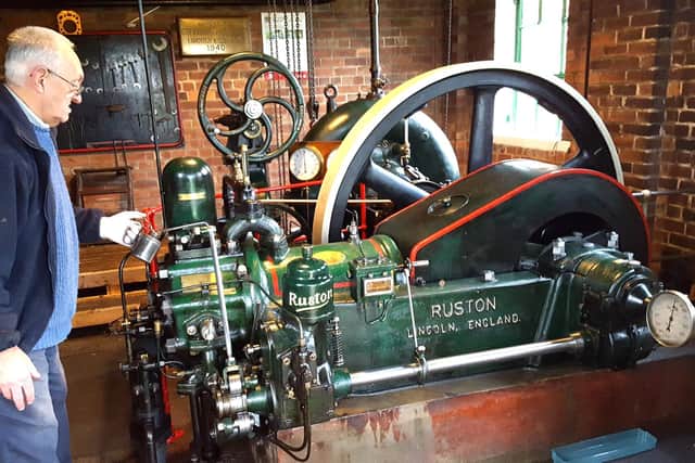 Oil engines that once powered workshops, pumped water, generated electricity, drove milking machines and other farm equipment will be on show and working at Dogdyke Pumping Station.