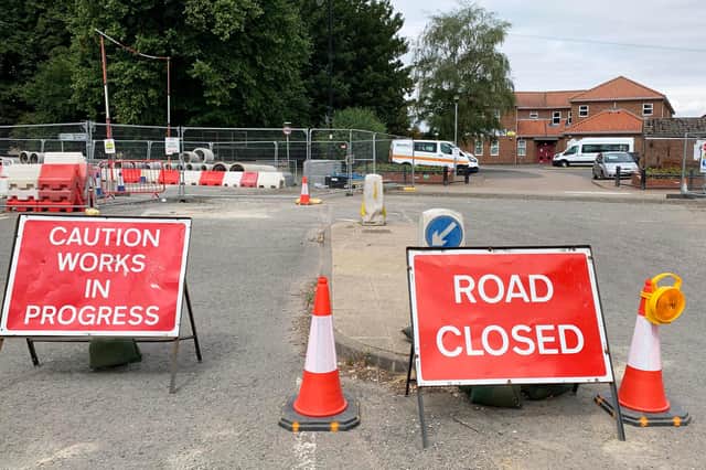 The junction of HIgh Street and Station Road closed to traffic.