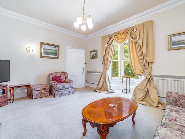 The sitting room.