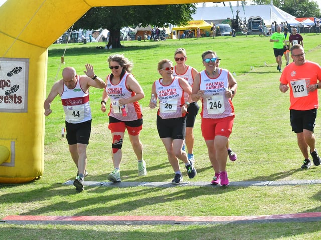 Start of the 10 mile road race