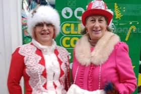 These two ladies got into the spirit of things at the Christmas market, blending Christmas colour with Victorian costumes.