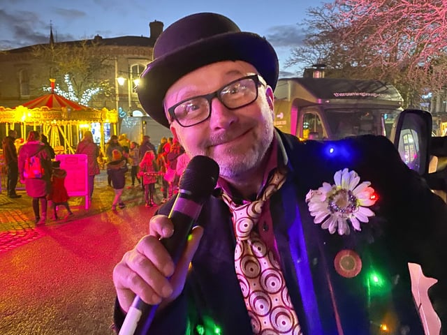 Master of Ceremonies Bruce Knight at Horncastle's Festive Fabuloso.