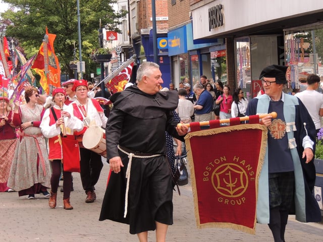The procession in Strait Bargate.