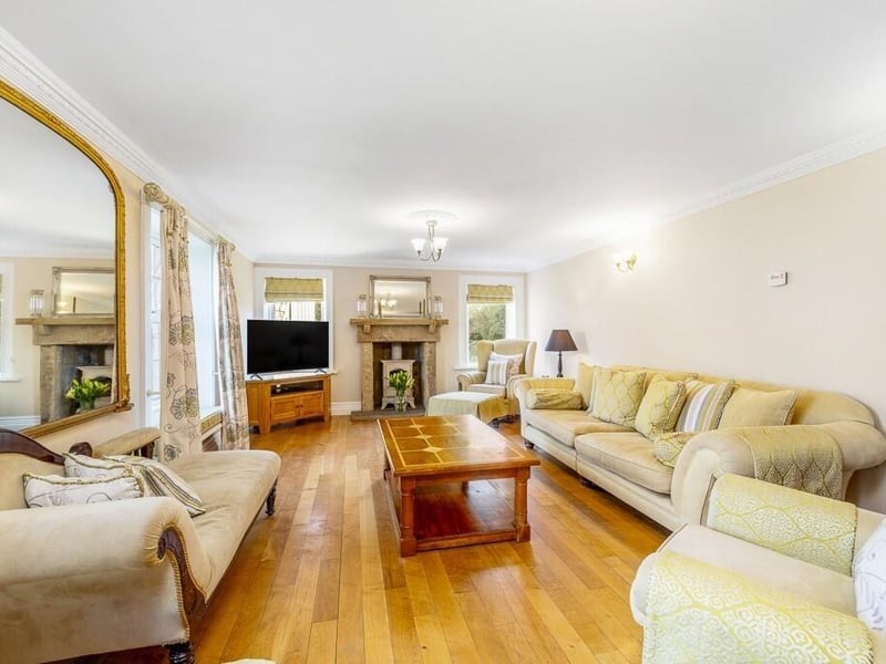 The sitting room.