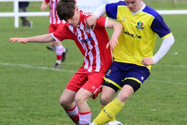 Action from Saturday's defeat. Photo: Rob Savage.