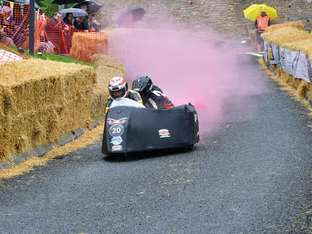Sidecar machine - Red Eye.