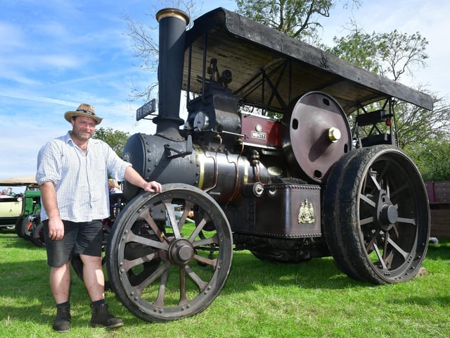James Rickards, driver of the 1931 Fowler Road Loco, owned by Pat Allan of Wragby