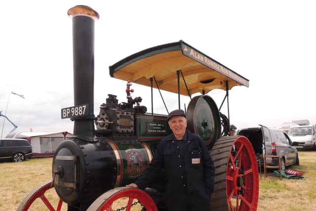 Alan Rundle of New Bolingbroke with his Brown and May steam tractor.