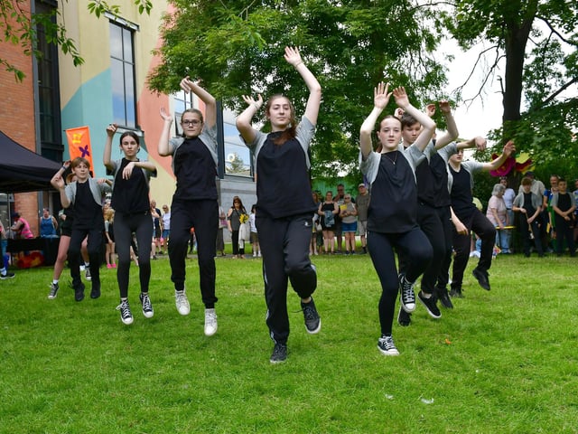 Migration by Hub Youth Dance Group