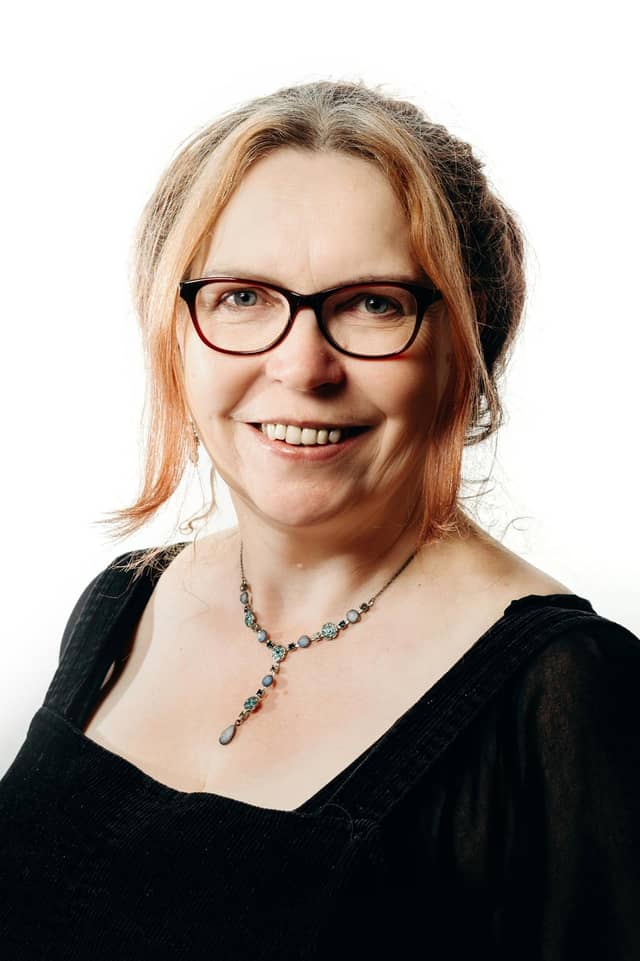Dr. Alison Willis