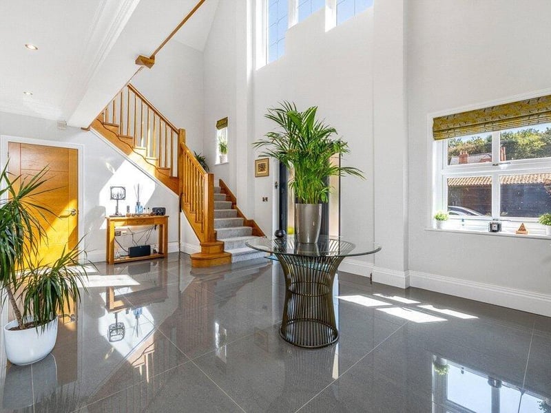 The entrance hall.