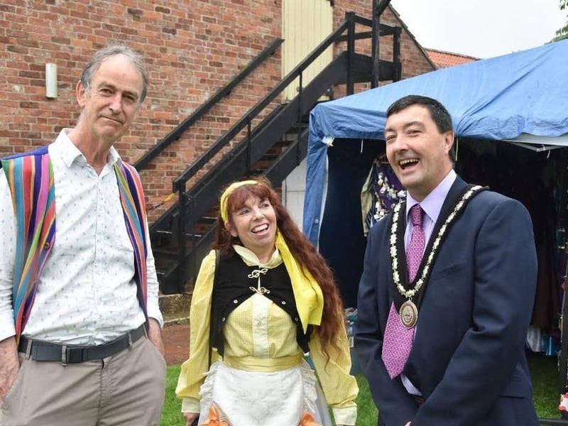 Mark Davies From the Lewis Carroll's Society in Oxford being introduced by Dee'Dee Lee to Cllr Jimmy Brookes the Mayor of Skegness