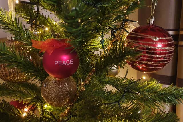Tips to counter loneliness over the Christmas period.