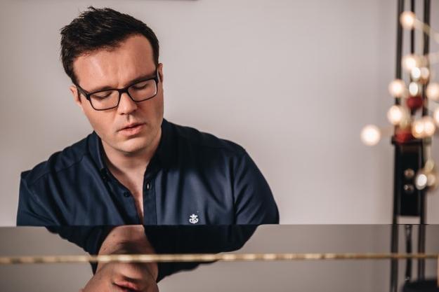 Tetney's vocal coach star makes his TV debut and releases new single