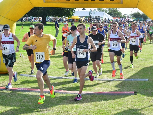 Start of the 10 mile road race