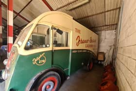 Ehe vintage van that carried the Queen's coronation gown will be on show in Wainfleet.