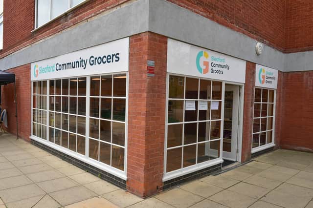 Community Grocery Store and Mosaic Youth Hub opens in Riverside Precinct.