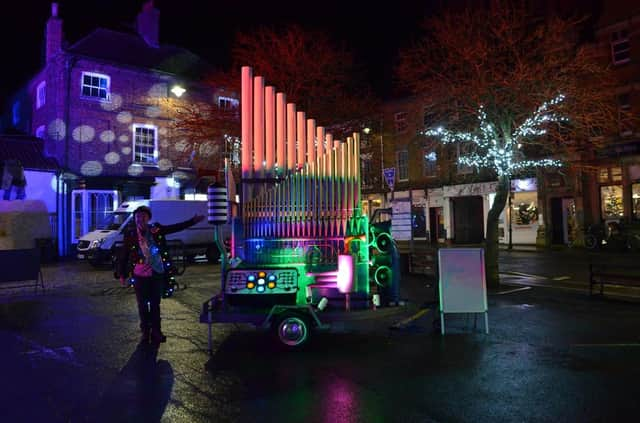 The amazing the amazing Fabuloso Organ is set to go on tour on the run up to Christmas.