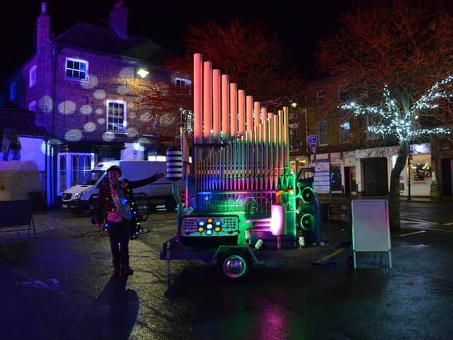 The amazing the amazing Fabuloso Organ is set to go on tour on the run up to Christmas.