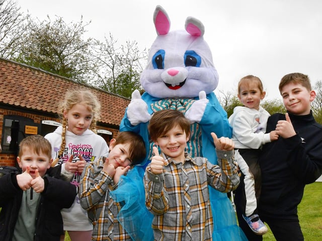 Everybody wants to meet the rabbit.