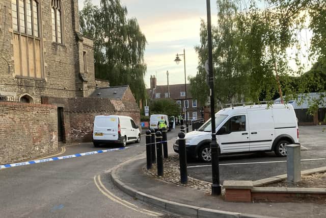 The scene in Fountain Lane, Boston, this evening.
