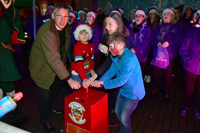 The big Christmas lights switch-on with Rev Philip Johnson, Mayor of Sleaford Coun Linda Edwards-Shea and Young Sleafordians of the Year 2022, Tyler and Alice