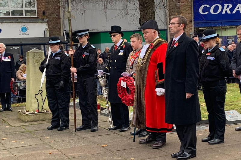 Boston Mayor, Coun David Brown, prepares to place his poppy wreath.