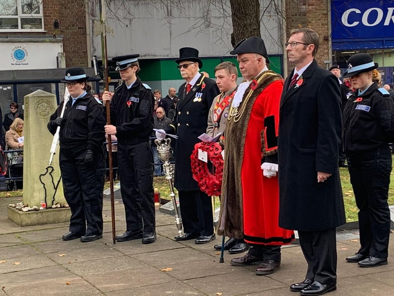 Boston Mayor, Coun David Brown, prepares to place his poppy wreath.
