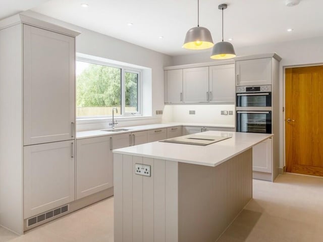 Another angle on the kitchen.