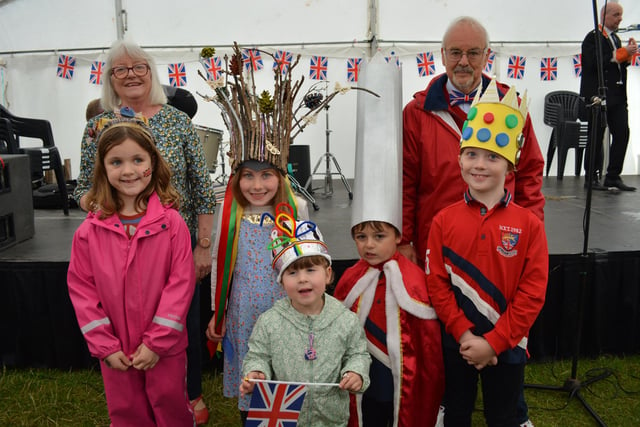 Winners of the crown competition, with judges Carol Mackenzie and Mike Stopper