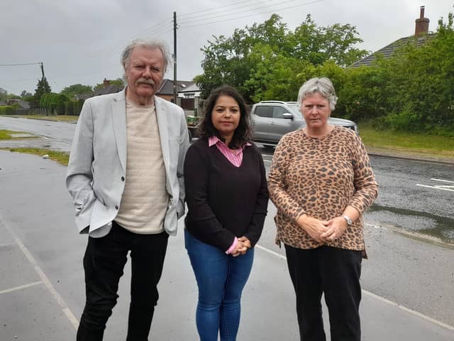 Wragby residents who want a reduced speed limit on Horncastle Road. From left: Peter Emmett, Councillor Ruchira Yarsley and Rhonda Ledger. Credit: LDRS