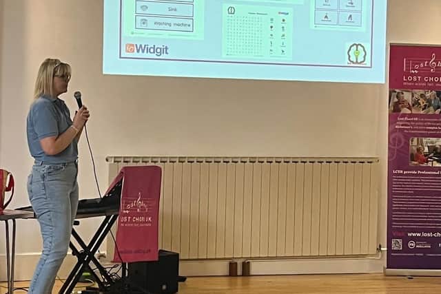 Rebecca Lynch of Widgit describes the resources available for Bob's Brainwaves.