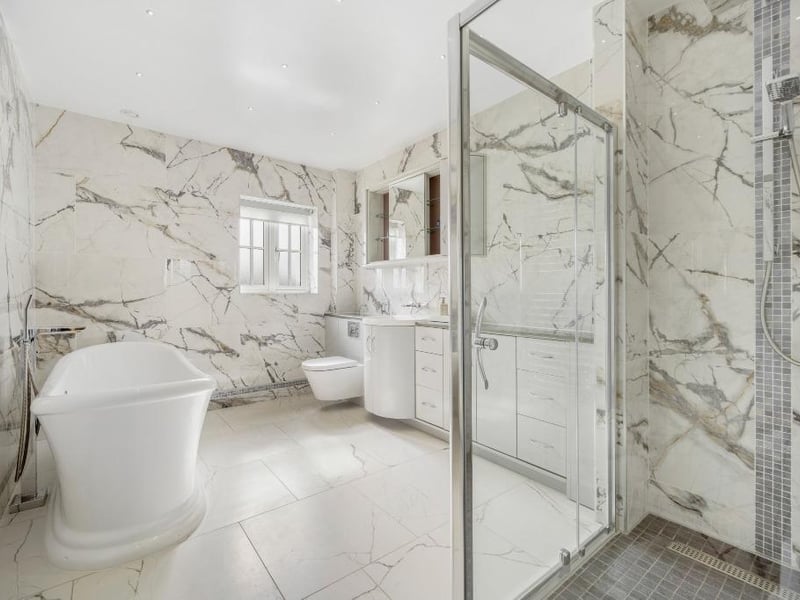 The family bathroom.