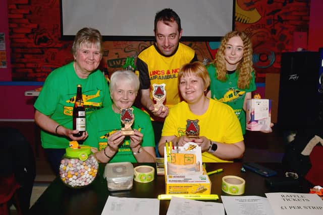 L-R Sue Coles, Christine Chapman, Ant Wood, Katie Gyles and Skye Chapman 14.
