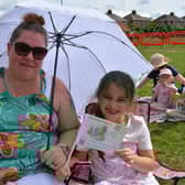 Bailey (6) and Emily Roberts