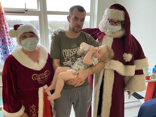 Christmas cheer on the children's wards. Photo: ULHT