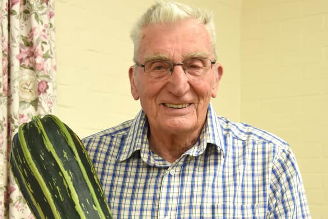 Graham Mowbray won Heaviest Marrow in show.