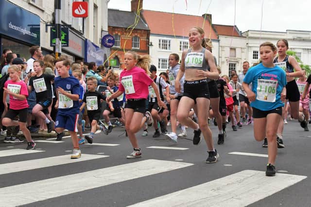 The start of under 12s run.
