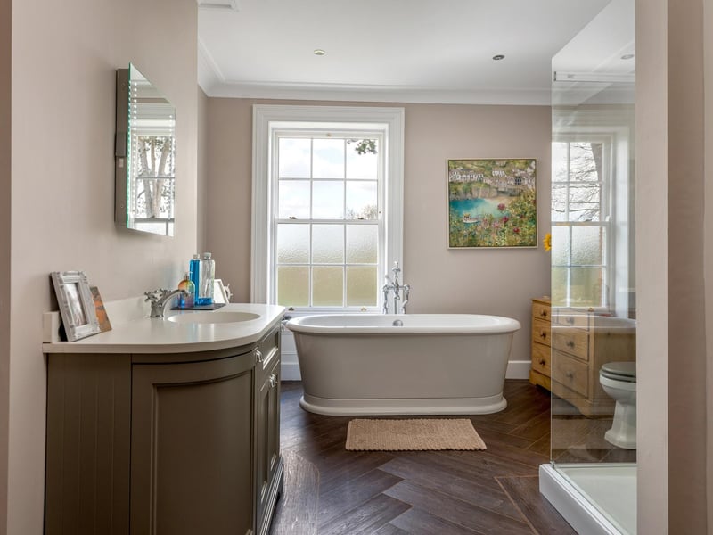 The family bathroom.