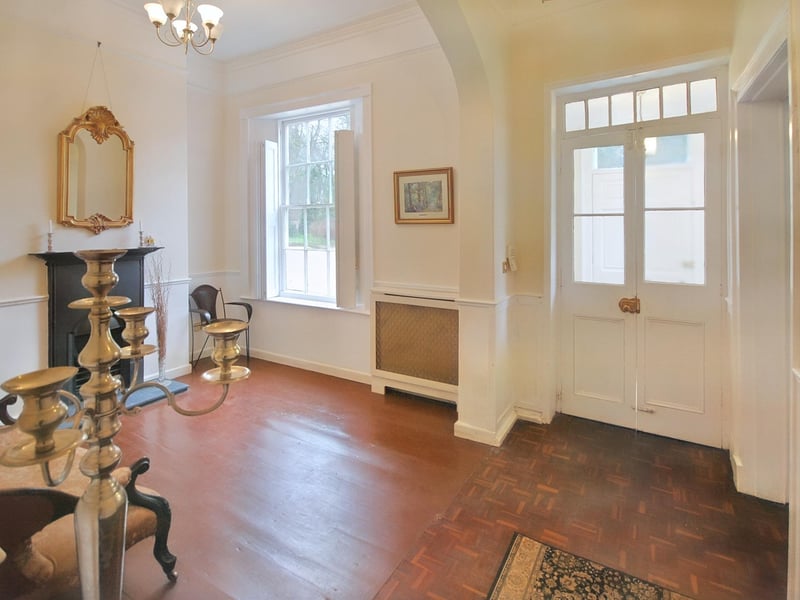 The entrance hall.