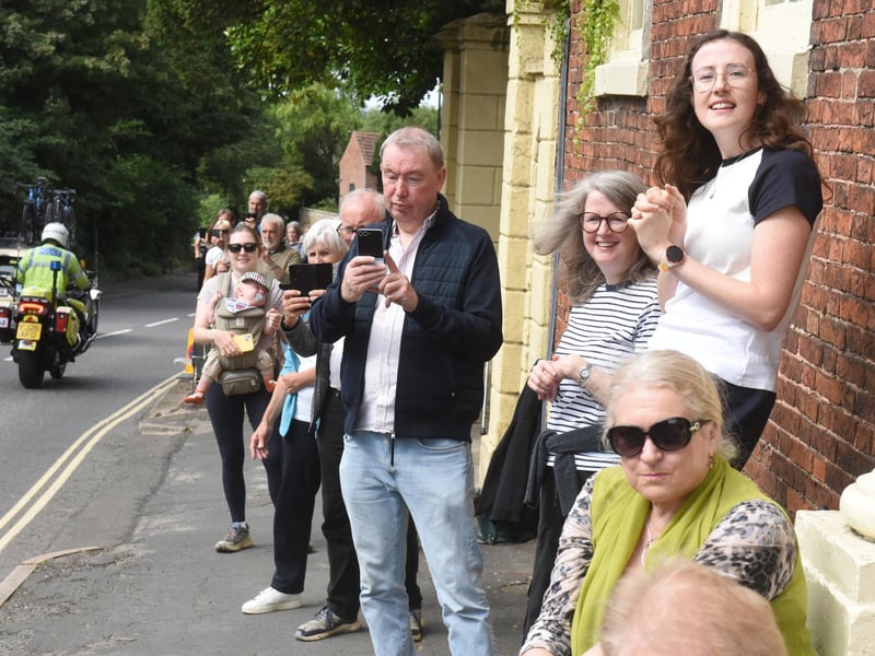 Cheering on the riders as they approach Caistor.