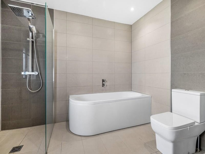 ... its en suite bathroom.