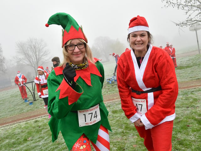 'Elf' Fiona Wrisberg and 'Santa' Claire Ashley prepare for the run.