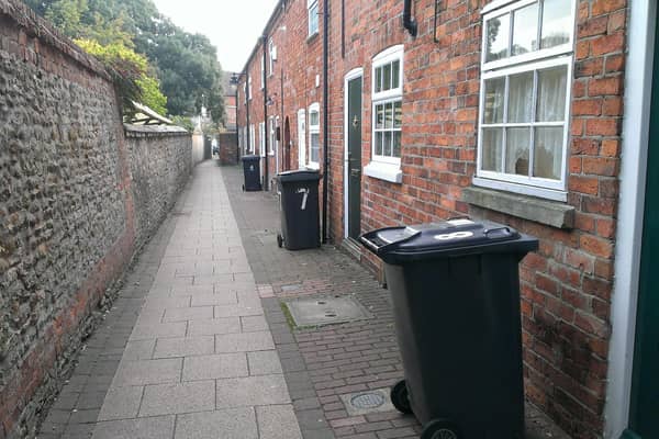 Nag’s Head Passage.