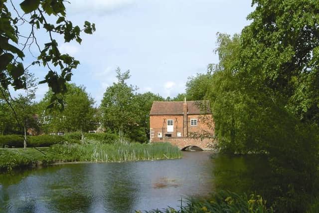 Cogglesford Mill.