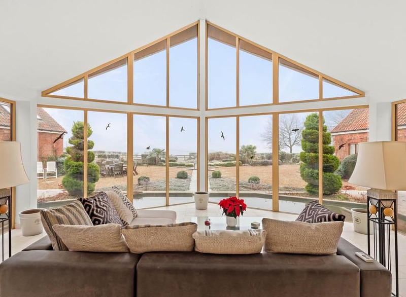 The garden room.
