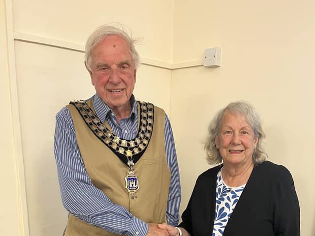 New Horncastle Town Council chairman Brian Burbidge with outgoing chairman Fiona Martin.