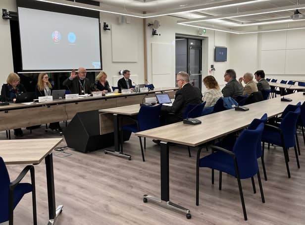 Senior East Lindsey district councillors have held their first meeting at their new £7 million headquarters in Horncastle.