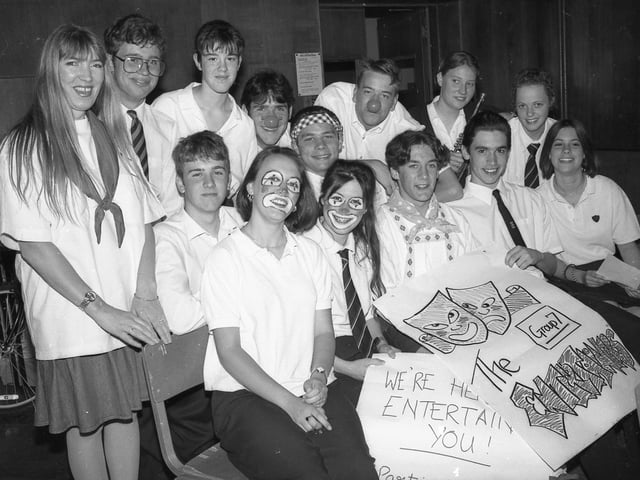 Group Seven pupils from both schools with advisor Pat Wainwright (far left).